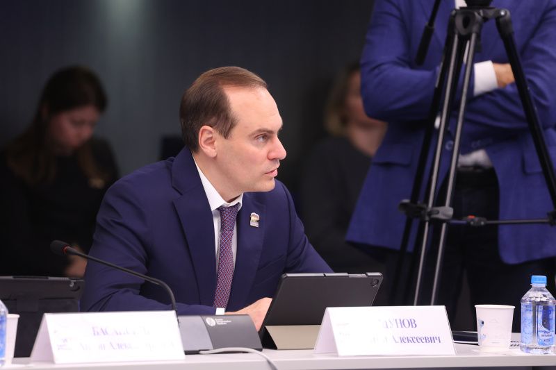 Глава Мордовии выступил на заседании Программной комиссии «Единой России»